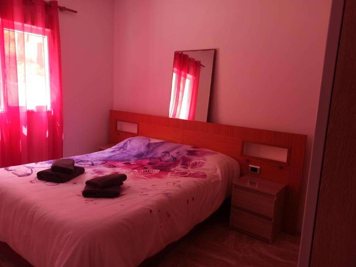 Chalet En Entorno Natural De La Costa Brava Bell-Lloc  Ngoại thất bức ảnh